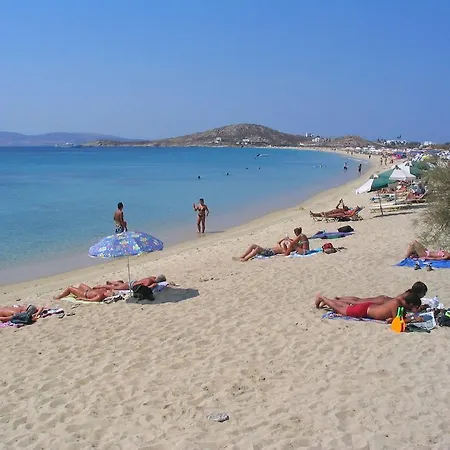 Ξενοδοχείο με διαμερίσματα Pyrgos