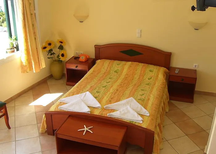 Pyrgos 3* Άγιος Προκόπιος